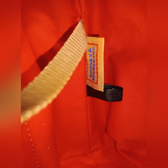 DOONEY & BOURKE CROSSBODY - Picture 4 of 5